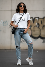 Charger l'image dans la galerie, Femme t-shirt blanc Mbeng